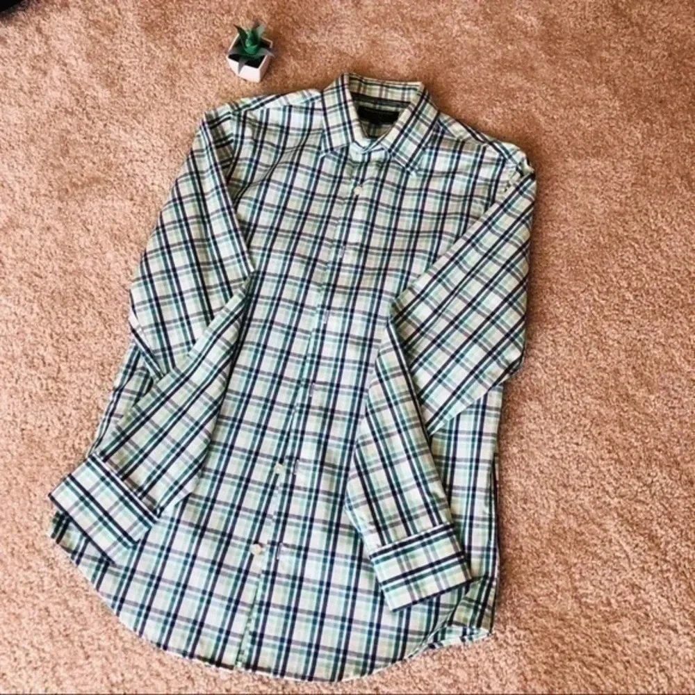 Banana Republic men’s buttondown shirt/14-…